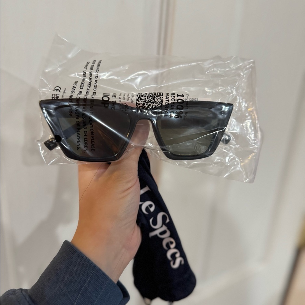 Le Specs Sleek Black Sunglasses